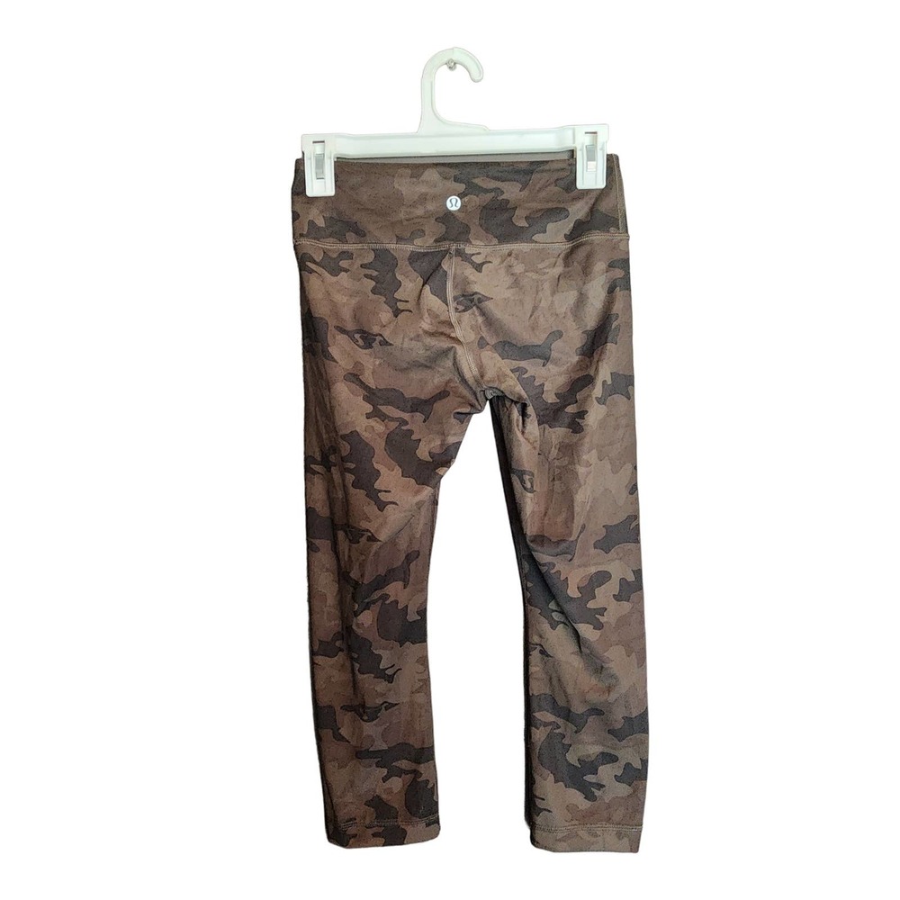 Lululemon camo 7/8 leggings , capri. Athletic | Athleisure size dot 4